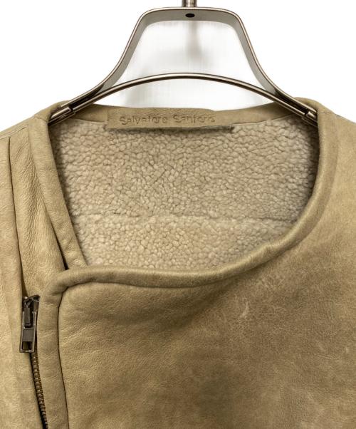 salvatore santoro（サルヴァトーレサントロ）salvatore santoro (サルヴァトーレサントロ) ムートンジャケット ベージュ サイズ:40の古着・服飾アイテム