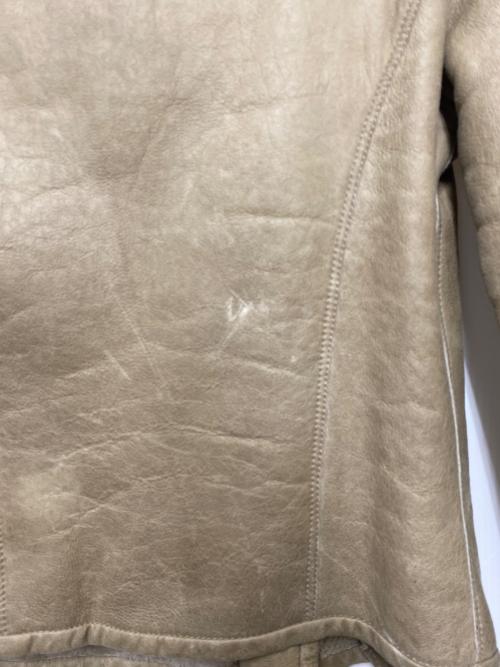 salvatore santoro（サルヴァトーレサントロ）salvatore santoro (サルヴァトーレサントロ) ムートンジャケット ベージュ サイズ:40の古着・服飾アイテム