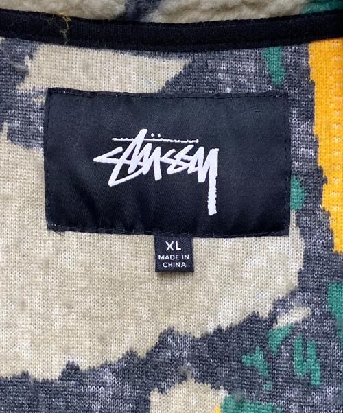 stussy（ステューシー）stussy (ステューシー) Block Sherpa Vest グリーン×ベージュ×イエロー サイズ:XLの古着・服飾アイテム