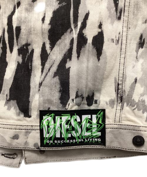 DIESEL（ディーゼル）DIESEL (ディーゼル) ブリーチデニムジャケット グレー サイズ:Mの古着・服飾アイテム