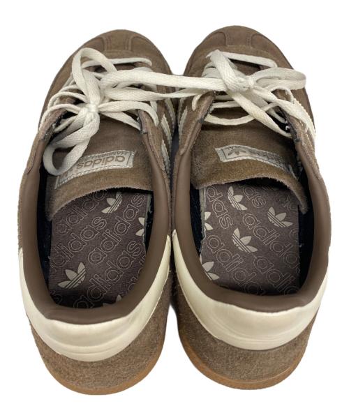 adidas（アディダス）adidas (アディダス) ローカットスニーカー ブラウン サイズ:26の古着・服飾アイテム