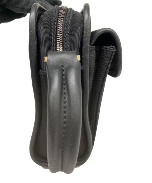 GUCCI（グッチ）GUCCI (グッチ) セカンドバッグ ブラックの古着・服飾アイテム