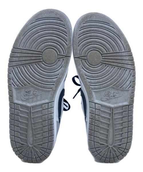 NIKE（ナイキ）NIKE (ナイキ) スニーカー ホワイト×グレー サイズ:26cmの古着・服飾アイテム