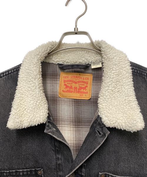 LEVI'S（リーバイス）LEVI'S (リーバイス) ボアデニムジャケット ブラック サイズ:Lの古着・服飾アイテム