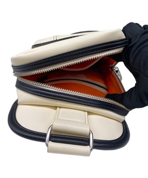 CASTELBAJAC（カステルバジャック）CASTELBAJAC (カステルバジャック) ボディーバッグの古着・服飾アイテム