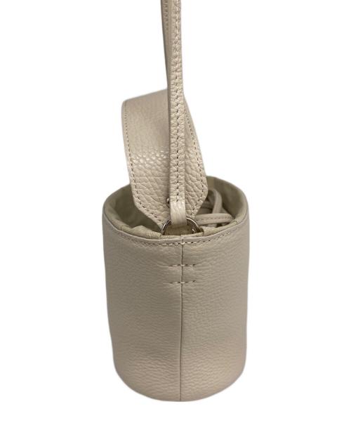 AYAKO（アヤコ）AYAKO (アヤコ) 巾着ショルダーバッグ ベージュの古着・服飾アイテム