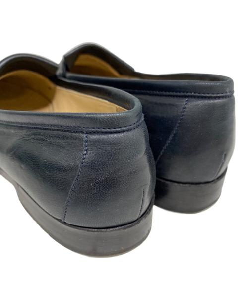 GUCCI（グッチ）GUCCI (グッチ) フリンジローファー ブラック×ホワイト サイズ:7Bの古着・服飾アイテム