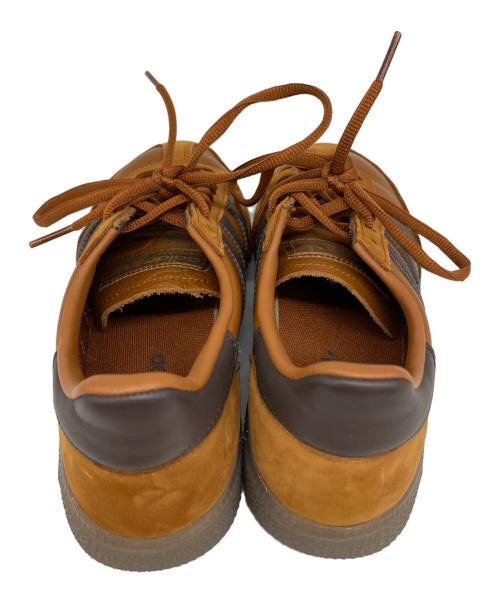 adidas（アディダス）adidas (アディダス) ローカットスニーカー ブラウン サイズ:23の古着・服飾アイテム