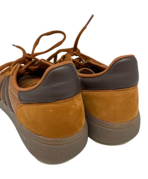 adidas（アディダス）adidas (アディダス) ローカットスニーカー ブラウン サイズ:23の古着・服飾アイテム