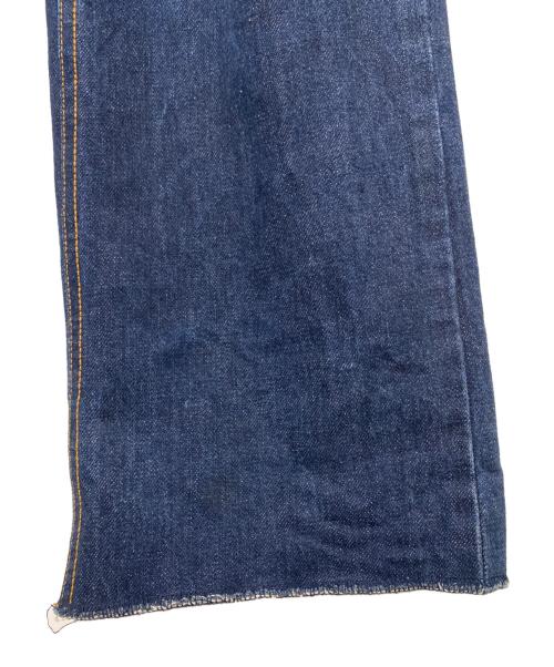 Yves Saint Laurent Rive Gauche（イヴ・サンローラン リヴ・ゴーシュ）Yves Saint Laurent Rive Gauche (イヴ・サンローラン リヴ・ゴーシュ) デニムパンツ インディゴ サイズ:44の古着・服飾アイテム