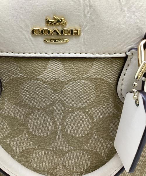 COACH（コーチ）COACH (コーチ) ミニショルダーバッグ ベージュの古着・服飾アイテム
