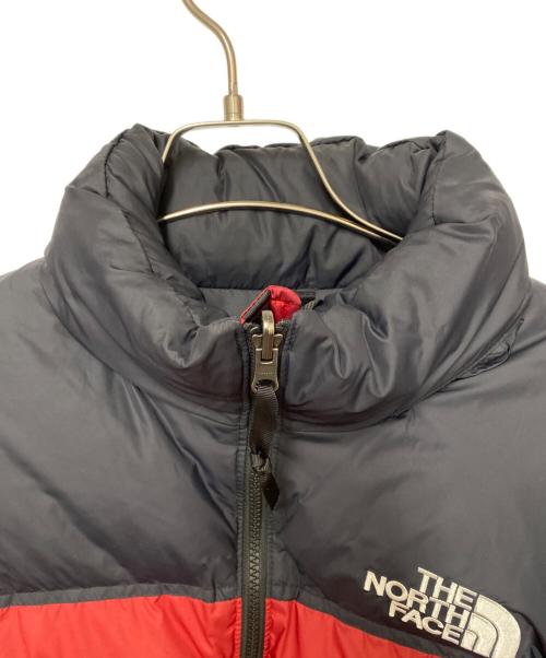 THE NORTH FACE（ザ ノース フェイス）THE NORTH FACE (ザ ノース フェイス) ダウンジャケット ブラック×レッド サイズ:Lの古着・服飾アイテム