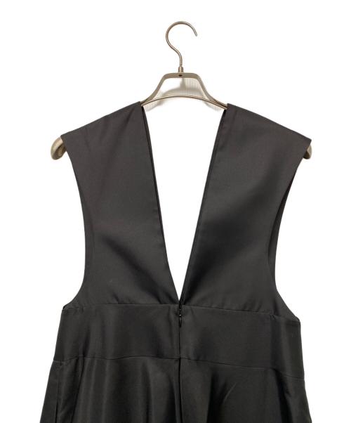 machatt（マチャット）machatt (マチャット) ネックジャンパースカート ブラック サイズ:Freeの古着・服飾アイテム