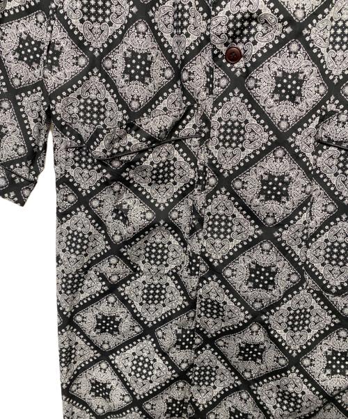AiE（エーアイイー）AiE (エーアイイー) コート ブラック×ホワイト サイズ:Mの古着・服飾アイテム