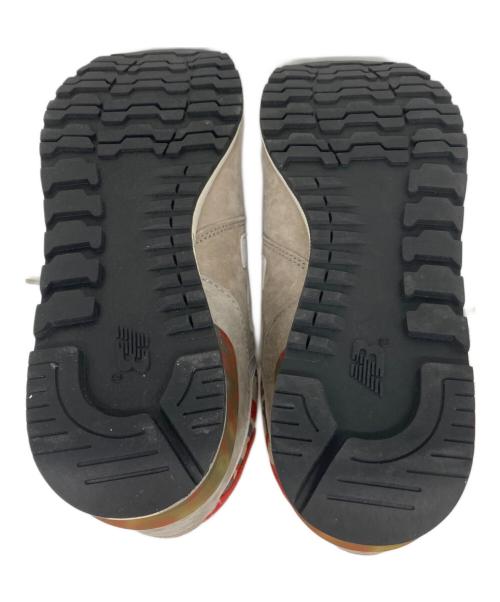 NEW BALANCE（ニューバランス）NEW BALANCE (ニューバランス) ローカットスニーカー ベージュ サイズ:27.5の古着・服飾アイテム
