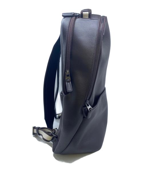 COLE HAAN（コールハーン）COLE HAAN (コールハーン) ドライボロバックパック ブラウンの古着・服飾アイテム