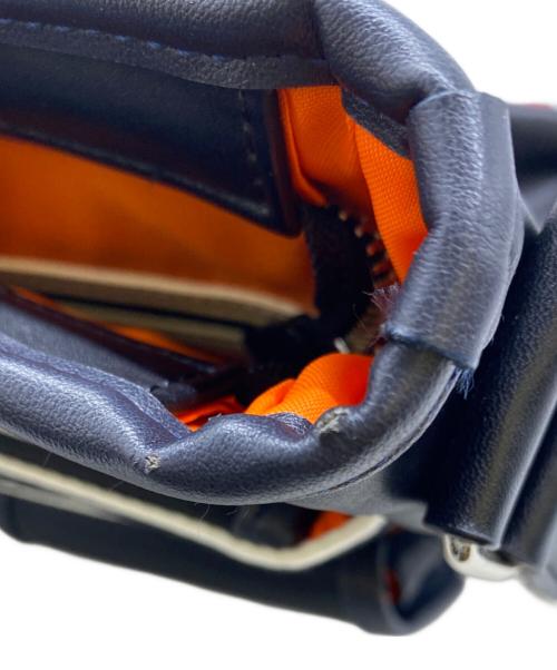 CASTELBAJAC（カステルバジャック）CASTELBAJAC (カステルバジャック) CASTELBAJAC　2WAYバッグ ブラック×ネイビーの古着・服飾アイテム