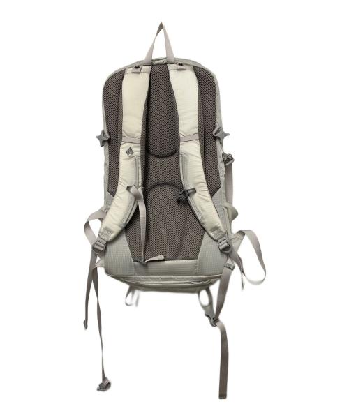mont-bell（モンベル）mont-bell (モンベル) バックパック ホワイトの古着・服飾アイテム