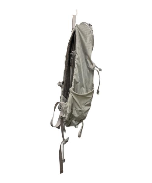 mont-bell（モンベル）mont-bell (モンベル) バックパック ホワイトの古着・服飾アイテム