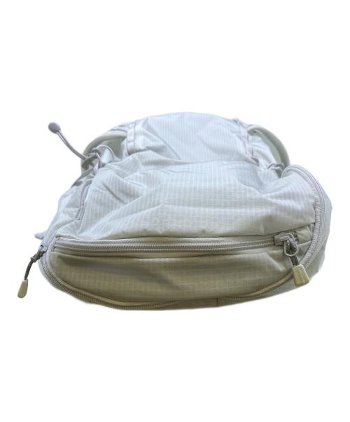 mont-bell（モンベル）mont-bell (モンベル) バックパック ホワイトの古着・服飾アイテム