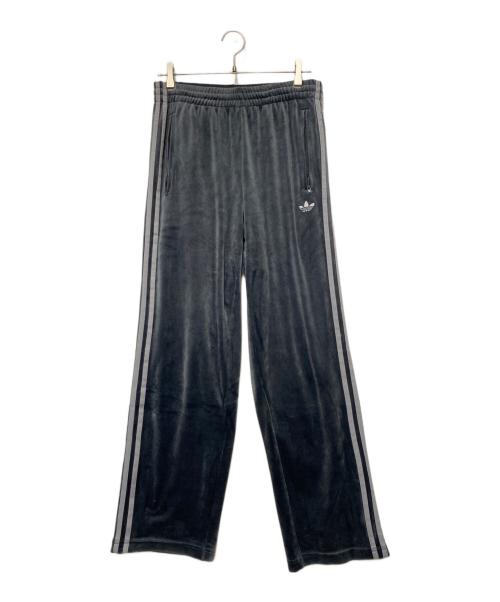 adidas Originals（アディダスオリジナル）adidas originals (アディダスオリジナル) adidas originals ファイヤーバード トラックパンツ ベロア グレー サイズ:Lの古着・服飾アイテム