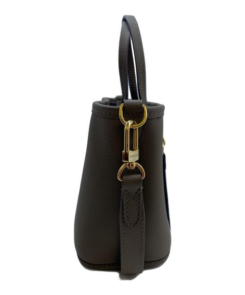 LOUIS VUITTON（ルイ ヴィトン）LOUIS VUITTON (ルイ ヴィトン) ショルダーバッグ ベージュの古着・服飾アイテム