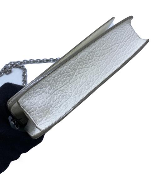 Maison Margiela（メゾンマルジェラ）Maison Margiela (メゾンマルジェラ) 4ステッチレザーチェーンウォレットショルダーバッグ ホワイトの古着・服飾アイテム