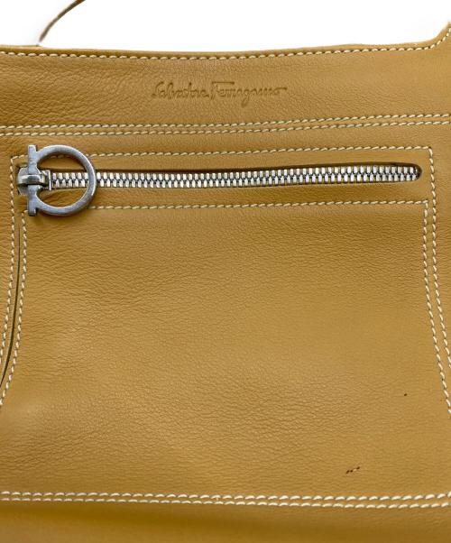 Salvatore Ferragamo（サルヴァトーレ フェラガモ）Salvatore Ferragamo (サルヴァトーレ フェラガモ) ハンドバッグ ブラウンの古着・服飾アイテム