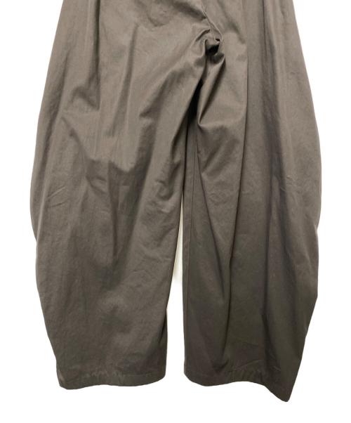 ASTRAET（アストラット）ASTRAET (アストラット) コットンギャバ2タックテーパードパンツ ダークグレー サイズ:00の古着・服飾アイテム
