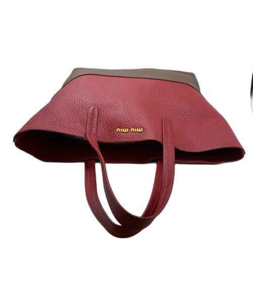 MIU MIU（ミュウミュウ）MIU MIU (ミュウミュウ) トートバッグ レッド×ブラウンの古着・服飾アイテム
