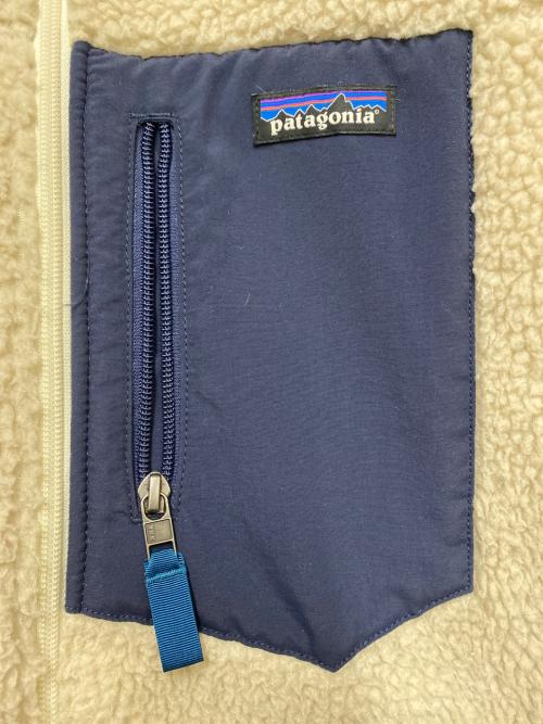 Patagonia（パタゴニア）Patagonia (パタゴニア) Patagonia　フリースジャケット ベージュ サイズ:Sの古着・服飾アイテム
