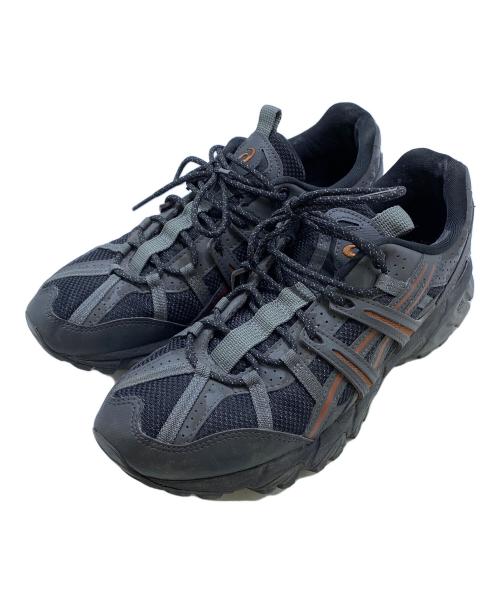 asics（アシックス）asics (アシックス) ローカットスニーカー ブラック サイズ:27.0の古着・服飾アイテム