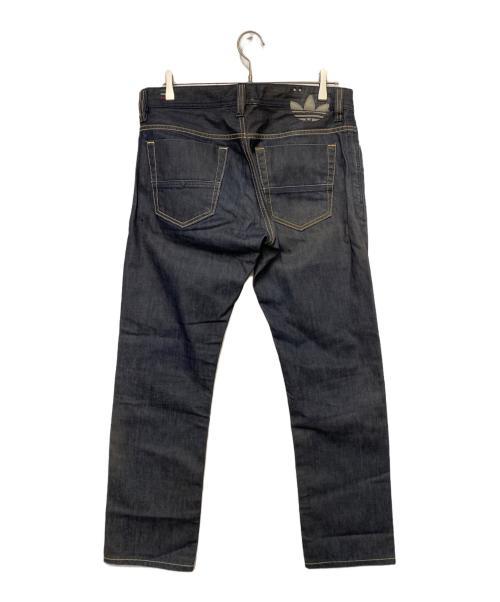 adidas（アディダス）adidas (アディダス) DIESEL (ディーゼル) デニムパンツ インディゴ サイズ:SIZE 83.5cm (W33)の古着・服飾アイテム