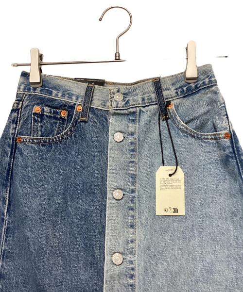 LEVI'S（リーバイス）LEVI'S (リーバイス) LEVI'S　ボタン付きミディスカート インディゴ サイズ:W23 未使用品の古着・服飾アイテム