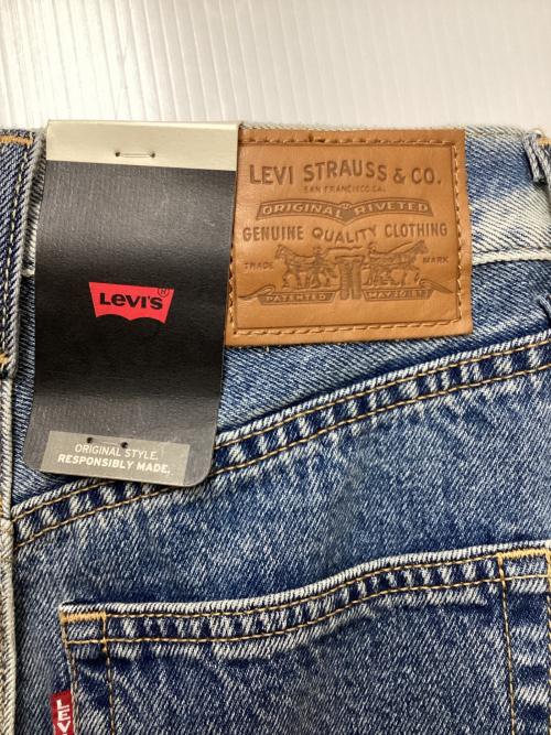 LEVI'S（リーバイス）LEVI'S (リーバイス) LEVI'S　ボタン付きミディスカート インディゴ サイズ:W23 未使用品の古着・服飾アイテム