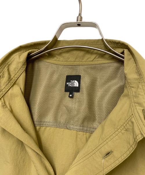 THE NORTH FACE（ザ ノース フェイス）THE NORTH FACE (ザ ノース フェイス) 半袖シャツ カーキ サイズ:Ｍ 未使用品の古着・服飾アイテム