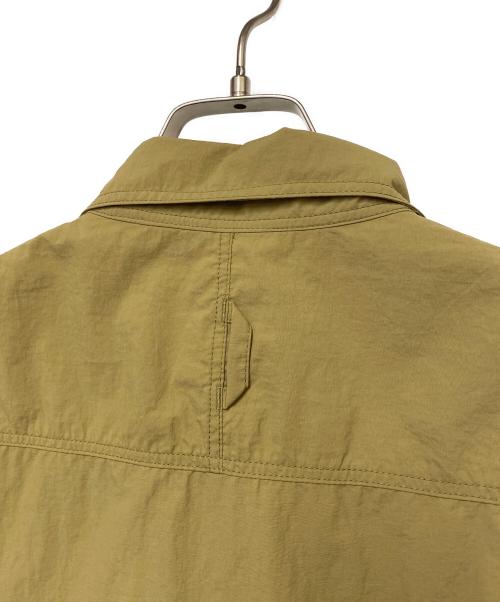 THE NORTH FACE（ザ ノース フェイス）THE NORTH FACE (ザ ノース フェイス) 半袖シャツ カーキ サイズ:Ｍ 未使用品の古着・服飾アイテム