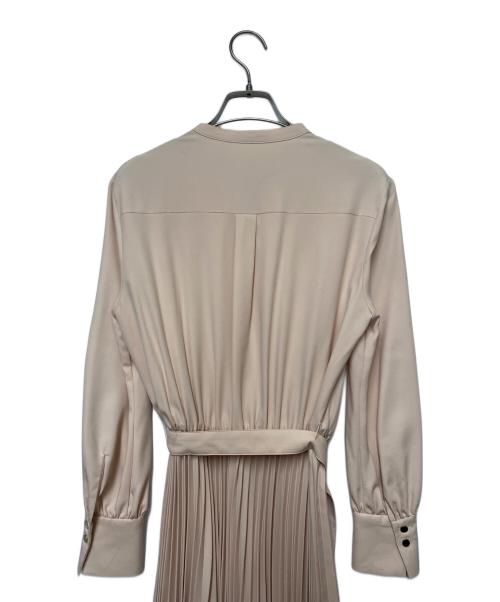 ANAYI（アナイ）ANAYI (アナイ) ANAYI　バックサテンプリーツワンピース ピンク サイズ:SIZE 36の古着・服飾アイテム