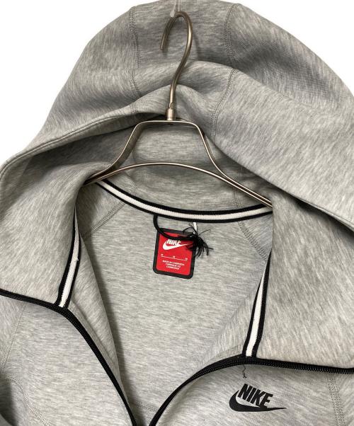 NIKE（ナイキ）NIKE (ナイキ) ジップパーカー グレー サイズ:Mの古着・服飾アイテム
