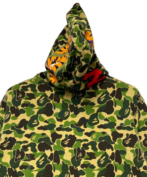 A BATHING APE（アベイシングエイプ）A BATHING APE (アベイシングエイプ) A BATHING APE　ジップパーカー オリーブ サイズ:XLの古着・服飾アイテム