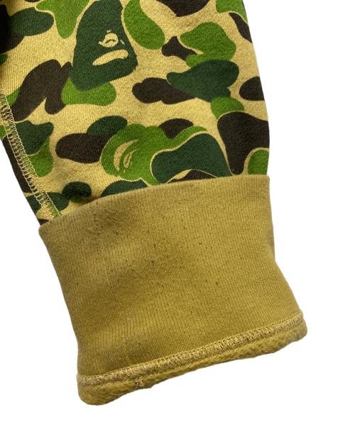 A BATHING APE（アベイシングエイプ）A BATHING APE (アベイシングエイプ) A BATHING APE　ジップパーカー オリーブ サイズ:XLの古着・服飾アイテム