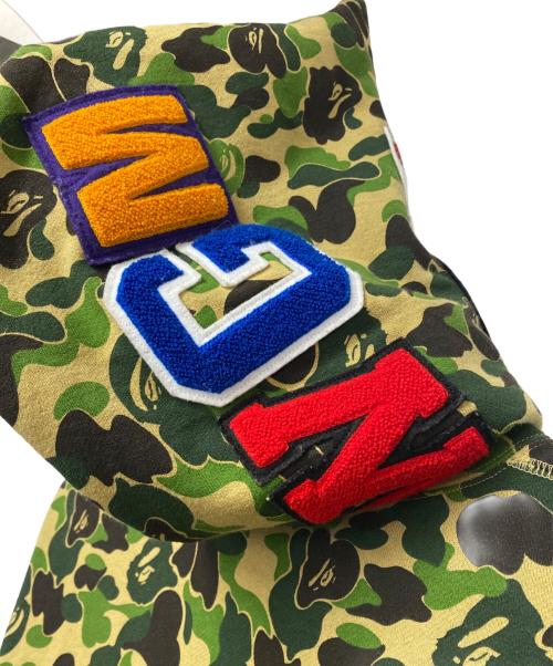 A BATHING APE（アベイシングエイプ）A BATHING APE (アベイシングエイプ) A BATHING APE　ジップパーカー オリーブ サイズ:XLの古着・服飾アイテム