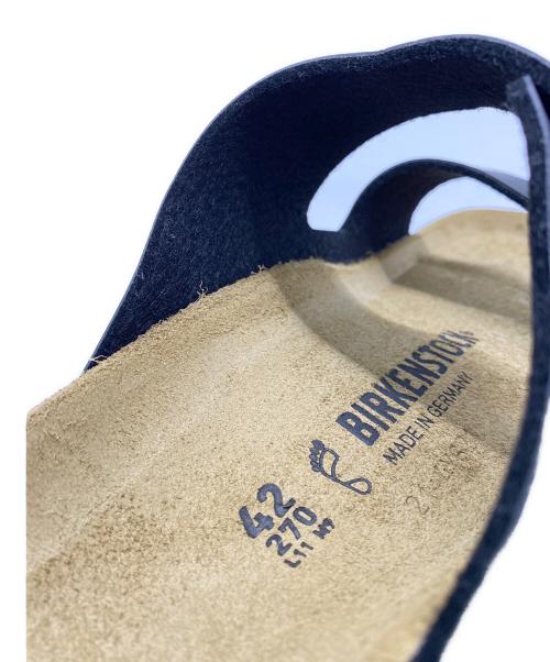 BIRKENSTOCK（ビルケンシュトック）BIRKENSTOCK (ビルケンシュトック) ウェッジソールサンダル ブラウン×ブラック サイズ:42 未使用品の古着・服飾アイテム