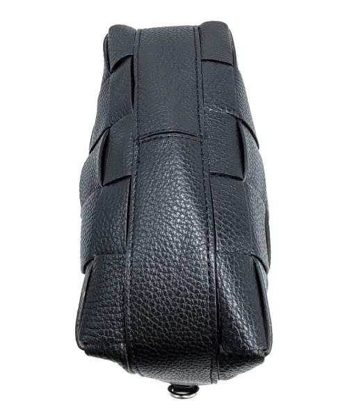 IACUCCI（イアクッチ）IACUCCI (イアクッチ) ショルダーバッグ ブラックの古着・服飾アイテム