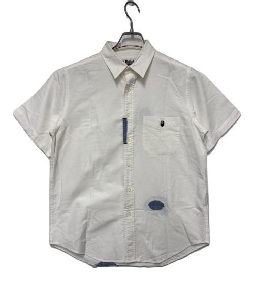 A BATHING APE（アベイシングエイプ）A BATHING APE (アベイシングエイプ) A BATHING APE　ボタンダウンシャツ ホワイト サイズ:Mの古着・服飾アイテム