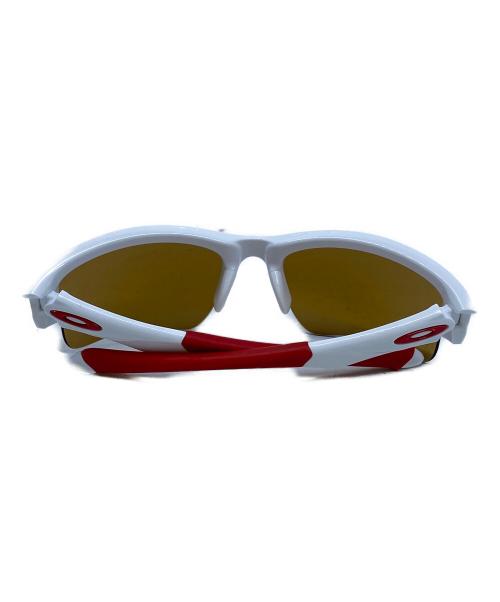 OAKLEY（オークリー）OAKLEY (オークリー) サングラス ホワイト×レッドの古着・服飾アイテム