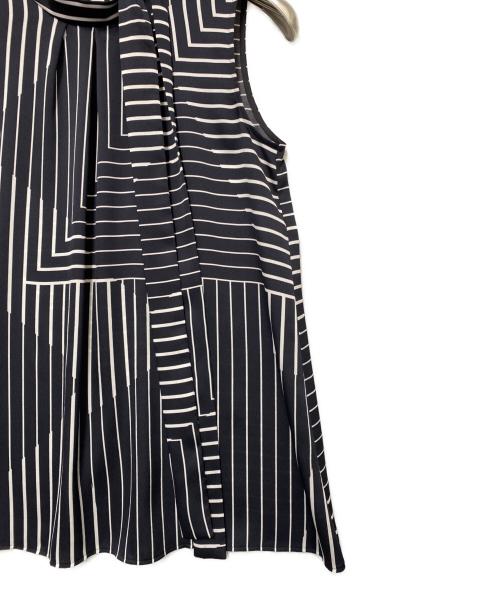 ANAYI（アナイ）ANAYI (アナイ) ANAYI　幾何ノースリーブブラウス ネイビー サイズ:SIZE38の古着・服飾アイテム