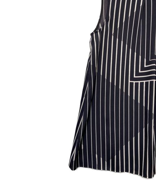 ANAYI（アナイ）ANAYI (アナイ) ANAYI　幾何ノースリーブブラウス ネイビー サイズ:SIZE38の古着・服飾アイテム