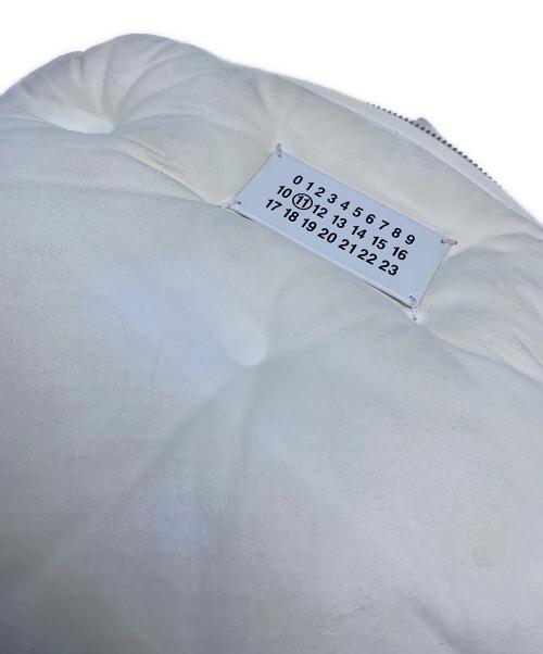 Maison Margiela（メゾンマルジェラ）Maison Margiela (メゾンマルジェラ) Maison Margiela　グラム スラム ショルダーバッグ ホワイト×ブラックの古着・服飾アイテム