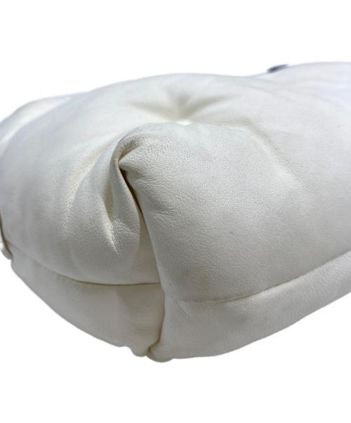 Maison Margiela（メゾンマルジェラ）Maison Margiela (メゾンマルジェラ) Maison Margiela　グラム スラム ショルダーバッグ ホワイト×ブラックの古着・服飾アイテム